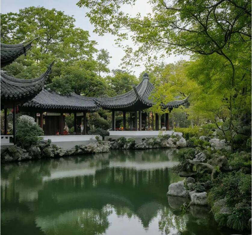 泰兴雪青餐饮有限公司